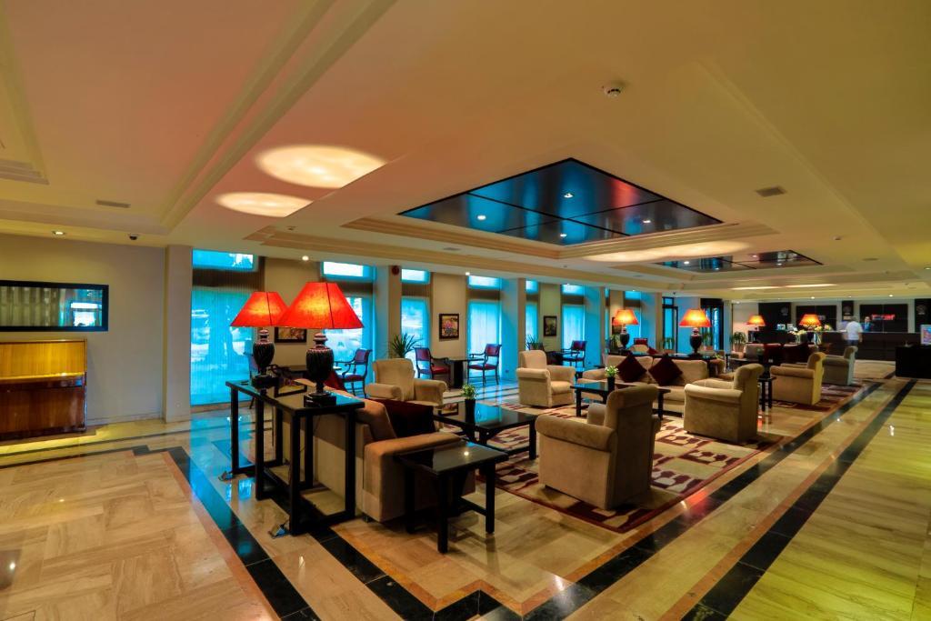 Century Park Hotel Amman Extérieur photo