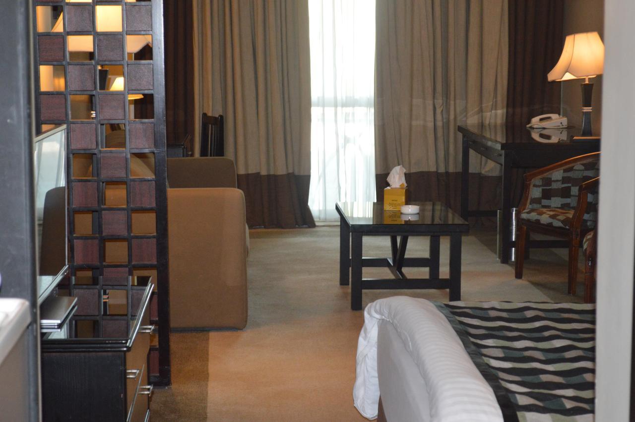 Century Park Hotel Amman Chambre photo