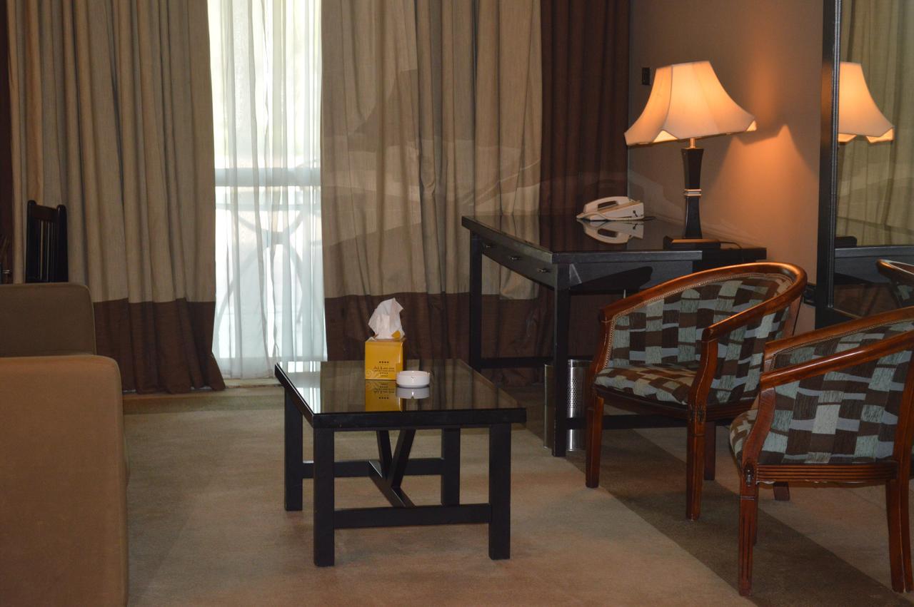 Century Park Hotel Amman Extérieur photo