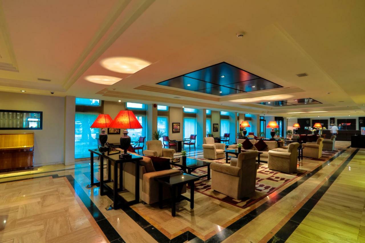 Century Park Hotel Amman Extérieur photo